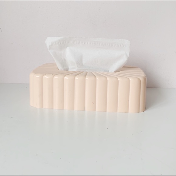 Other - 80s pastel pink scalloped kleenex box cover